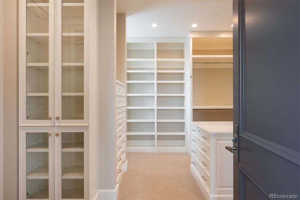 Image 26 of property listing at 2400 E Cherry Creek South Drive 701, Denver, CO 80209