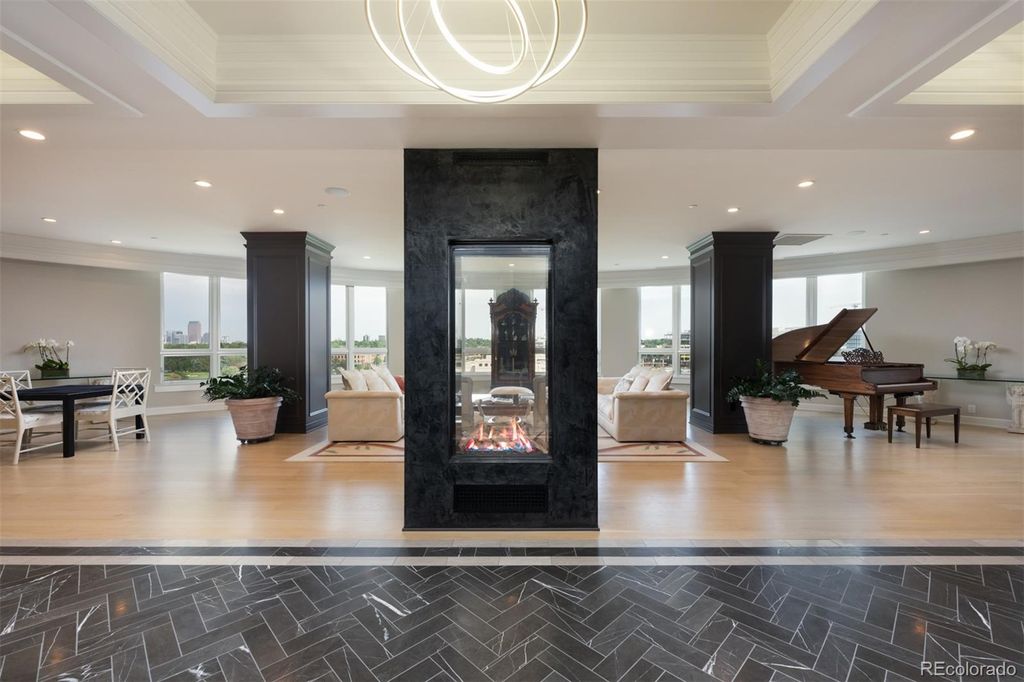 Image 3 of property listing at 2400 E Cherry Creek South Drive 701, Denver, CO 80209