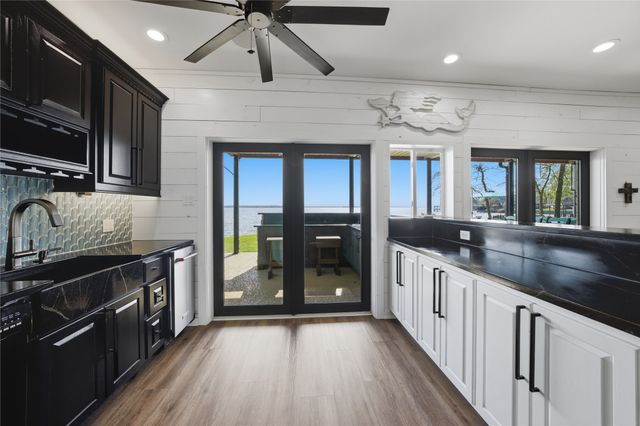 1617 Maple Drive, Tool, TX 75143