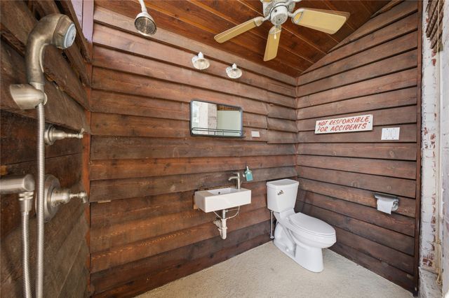 1617 Maple Drive, Tool, TX 75143