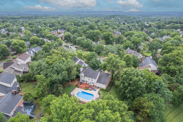 785 Glen Oaks Dr, Franklin, TN 37067