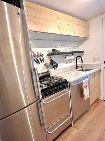 476 Commercial Street Unit 4, Provincetown, MA 02657