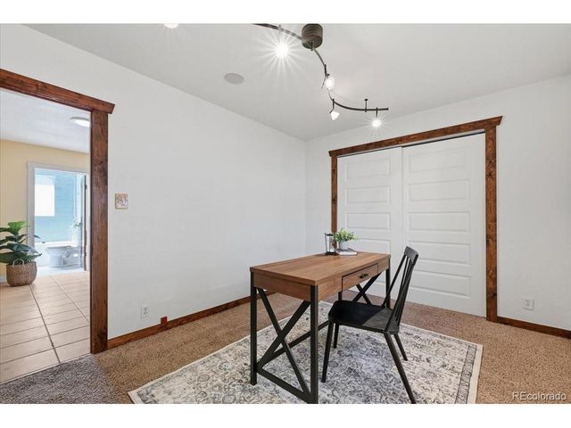 537 Lincoln Ave, Louisville, CO 80027