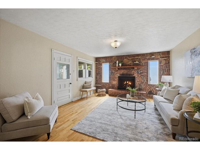 537 Lincoln Ave, Louisville, CO 80027
