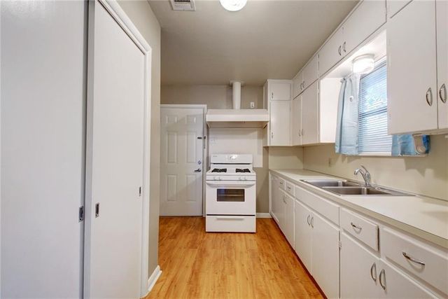 507 Bellevue PL A, Austin, TX 78705