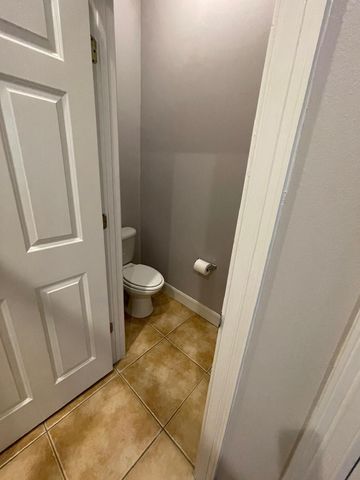 2605 Almeda Forest Court, Houston, TX 77045