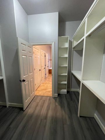 2605 Almeda Forest Court, Houston, TX 77045