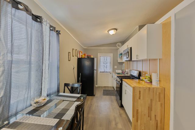 501 N 39TH Street, Council Bluffs, IA 51501