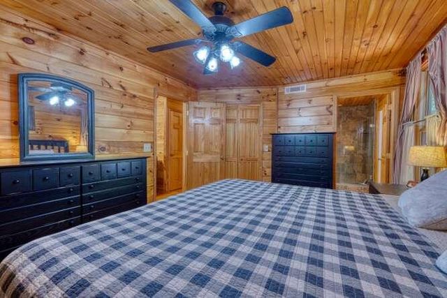 158 Red Oak Forest Lane, Murphy, NC 28906
