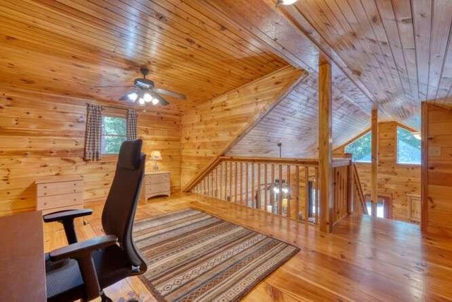 158 Red Oak Forest Lane, Murphy, NC 28906