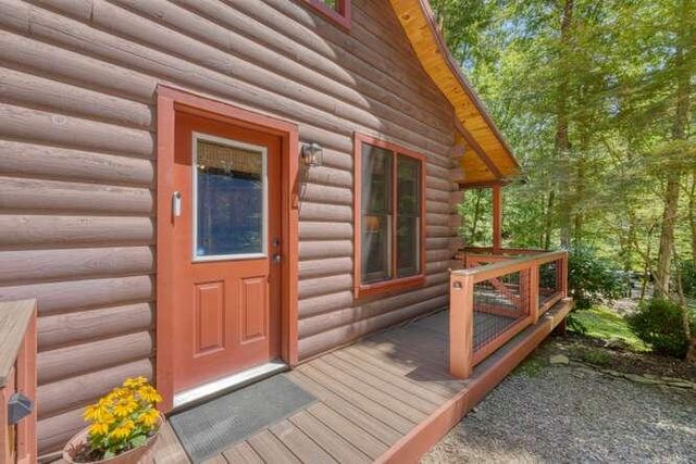 158 Red Oak Forest Lane, Murphy, NC 28906