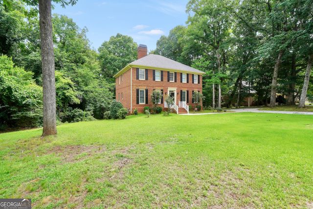1180 Azalea Circle SE, Conyers, GA 30013