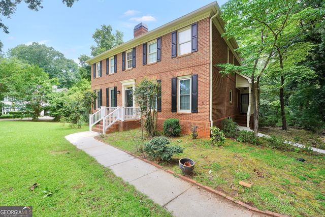 1180 Azalea Circle SE, Conyers, GA 30013