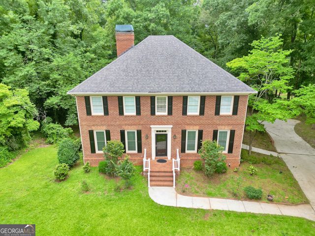 1180 Azalea Circle SE, Conyers, GA 30013