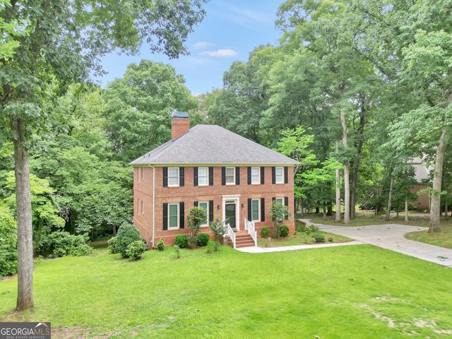 1180 Azalea Circle SE, Conyers, GA 30013