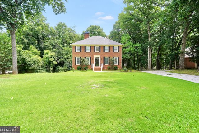 1180 Azalea Circle SE, Conyers, GA 30013
