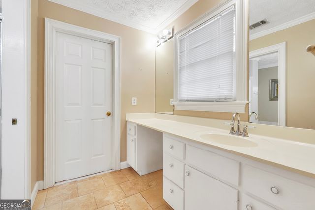 1180 Azalea Circle SE, Conyers, GA 30013