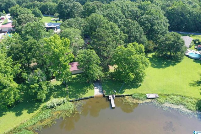 127 BLUE HERON LANE, Sylacauga, AL 35151