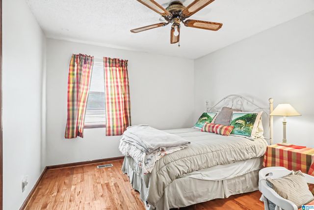 127 BLUE HERON LANE, Sylacauga, AL 35151
