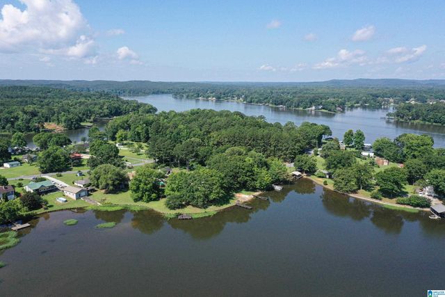 127 BLUE HERON LANE, Sylacauga, AL 35151
