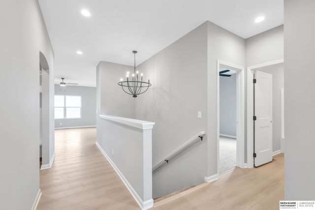 11011 S 104th Avenue, Papillion, NE 68046