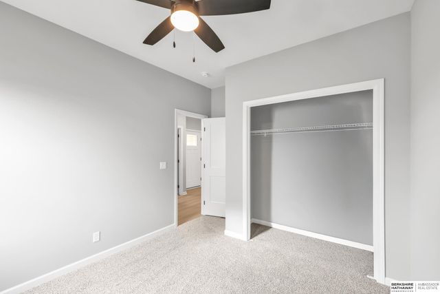 11011 S 104th Avenue, Papillion, NE 68046