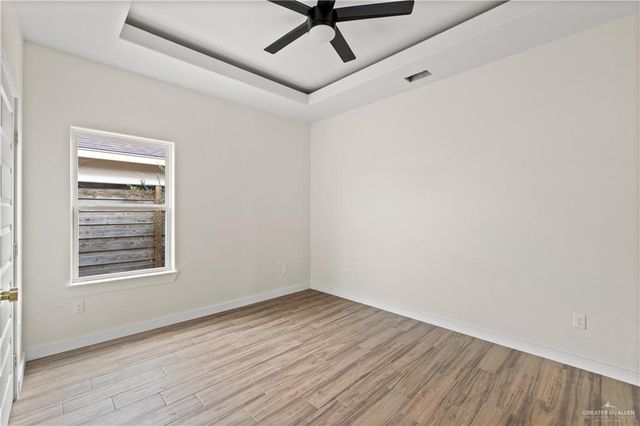 409 W La Pointe Avenue, Mission, TX 78573