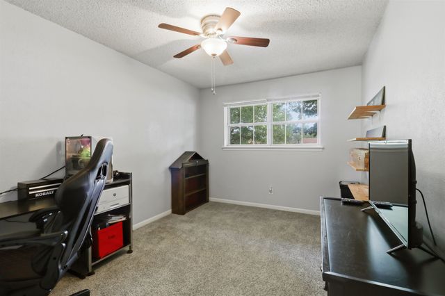110 E Larkspur, White Oak, TX 75693