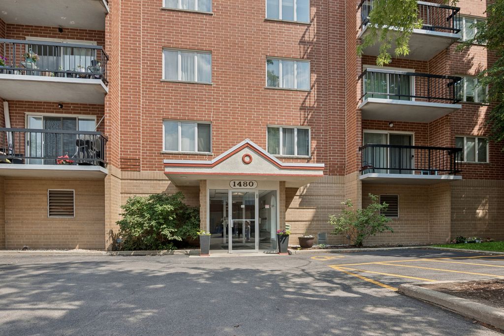 1480 Jefferson Street 305, Des Plaines, IL 60016