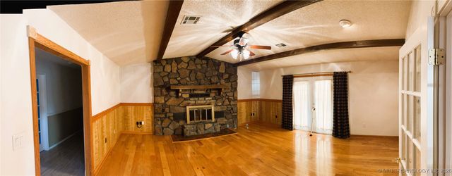 1230 SE 2nd, Pryor, OK 74361