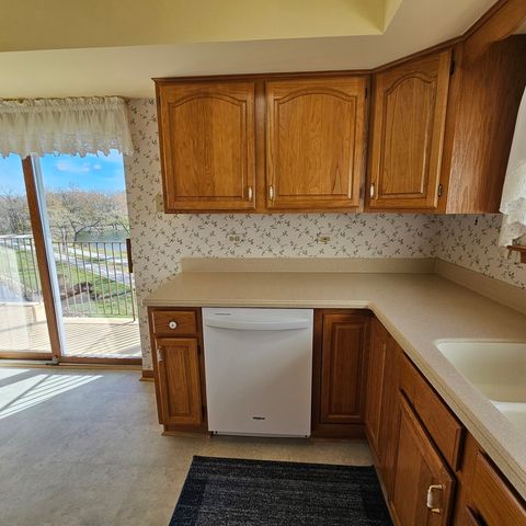 3620 186th Street 405, Lansing, IL 60438