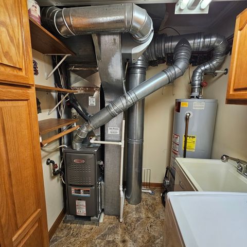 3620 186th Street 405, Lansing, IL 60438