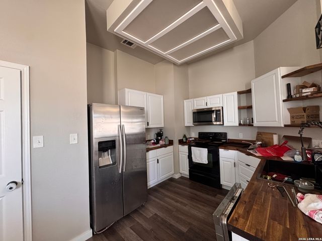 107 MUIRFIELD ST, La Vernia, TX 78121