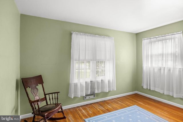 223 DICKENS CT, Cherry Hill, NJ 08034