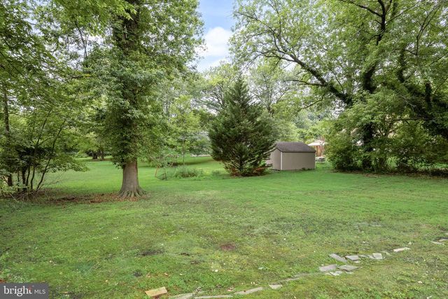 223 DICKENS CT, Cherry Hill, NJ 08034