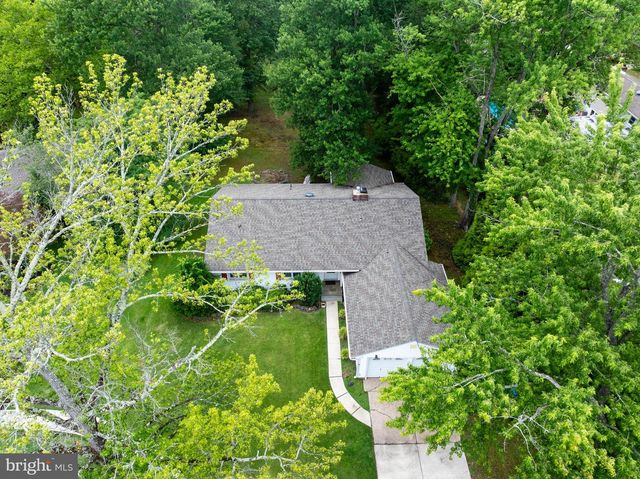 223 DICKENS CT, Cherry Hill, NJ 08034