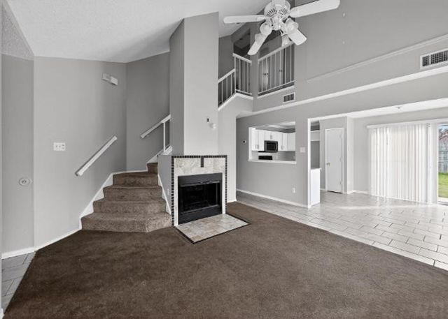 6611 Olivewood Drive, Arlington, TX 76001