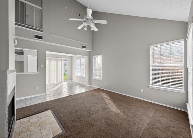 6611 Olivewood Drive, Arlington, TX 76001