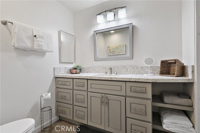 74 Avenida Las Palmas, Rancho Mirage, CA 92270