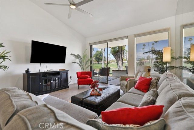 74 Avenida Las Palmas, Rancho Mirage, CA 92270