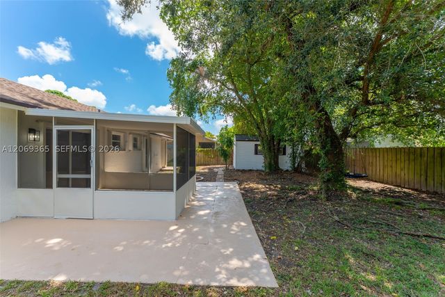 13830 SW 282nd St, Homestead, FL 33033