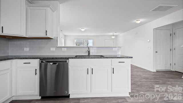 132 Galley Lane, Statesville, NC 28677