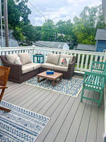 116 S Rogers Street, Northville, MI 48167