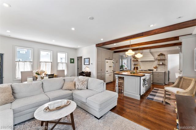 116 S Rogers Street, Northville, MI 48167