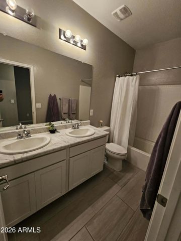 7121 W SOLANO Drive N, Glendale, AZ 85303