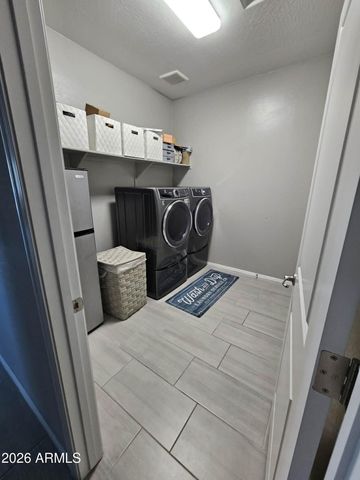 7121 W SOLANO Drive N, Glendale, AZ 85303
