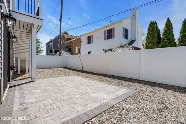 109 Eisenhower Avenue, Ortley Beach, NJ 08751