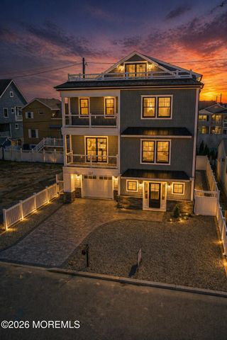 109 Eisenhower Avenue, Ortley Beach, NJ 08751