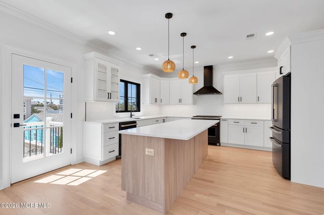 109 Eisenhower Avenue, Ortley Beach, NJ 08751