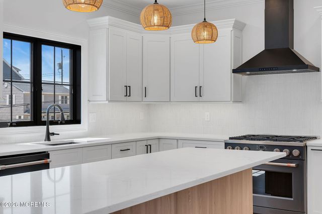 109 Eisenhower Avenue, Ortley Beach, NJ 08751